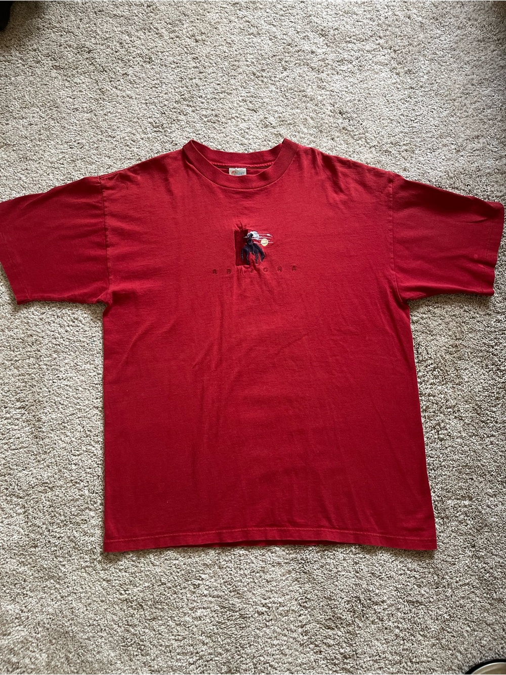 VTG Desert Heat Embroidered Red T-Shirt Size XL Southwestern Native American